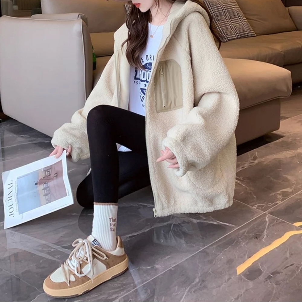 Warm Sherpa Fleece Hoodie Jacket – Size M
